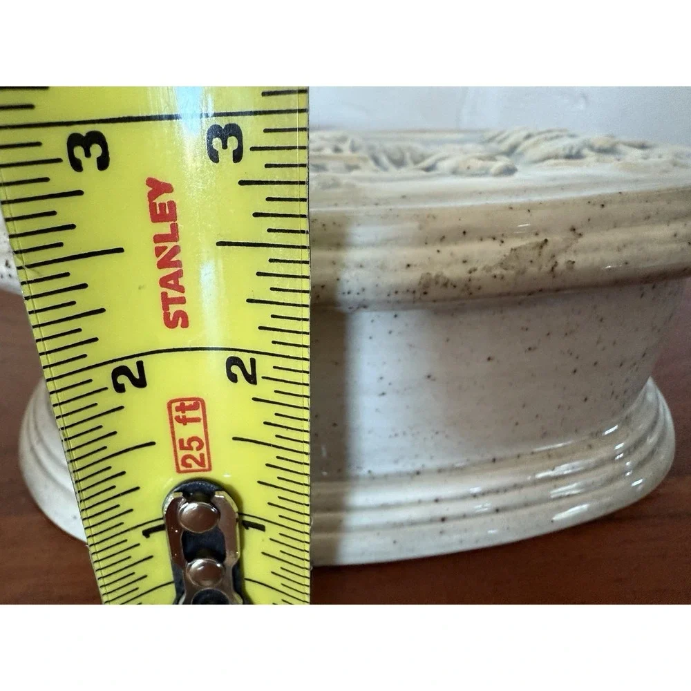 VTG Hershey Mold Trinket Box Jewelry Oval‎ Pioneers Log Cabin Ceramic 3D Signed